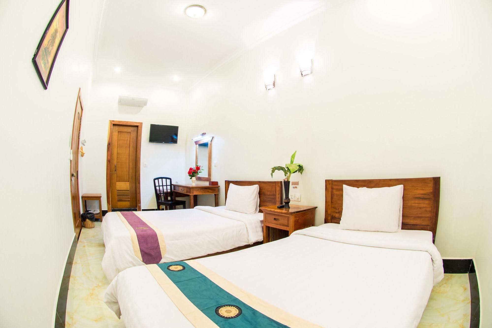 Angkor Udom Guesthouse Siem Reap Esterno foto