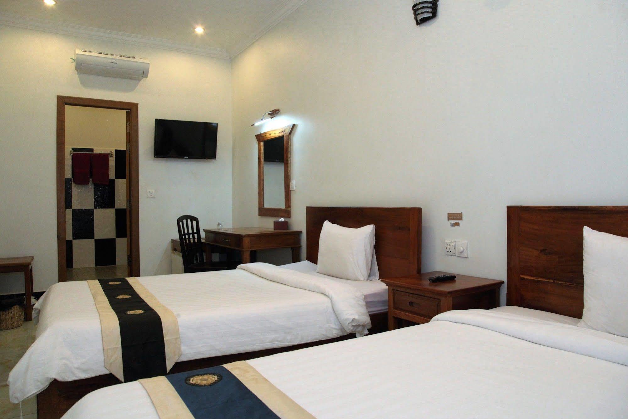 Angkor Udom Guesthouse Siem Reap Esterno foto